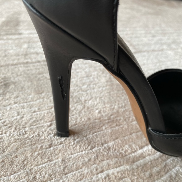 Beautiful ALDO heels - Picture 4 of 4